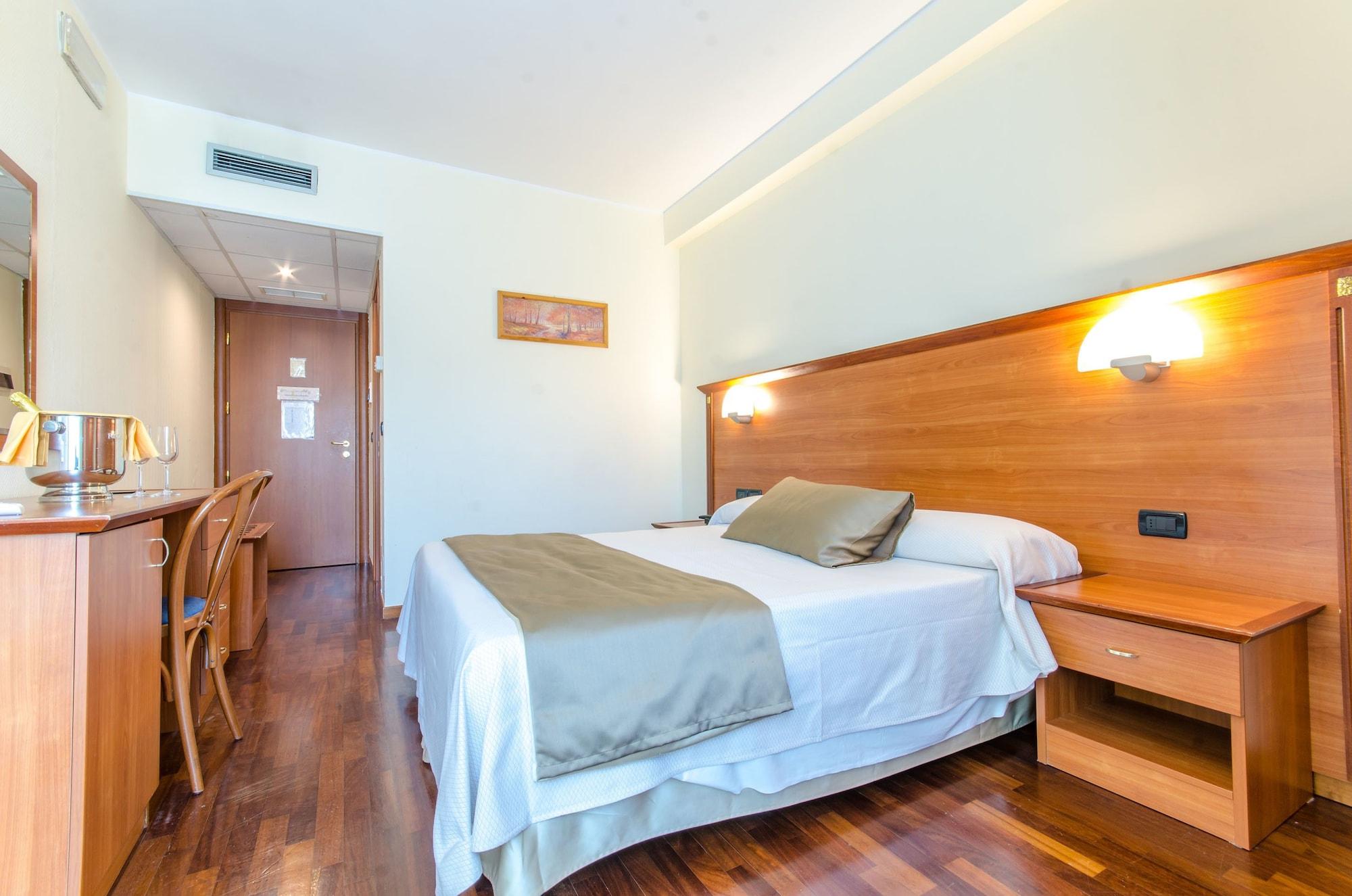 Hotel Federico II LʼAquila المظهر الخارجي الصورة
