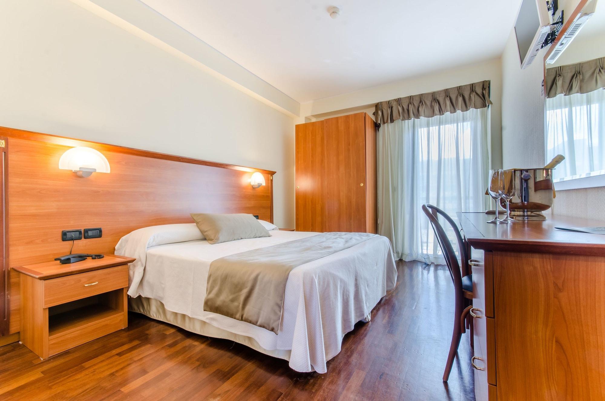 Hotel Federico II LʼAquila المظهر الخارجي الصورة